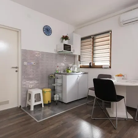 Nunanina Apartmani Pozega Exterior photo